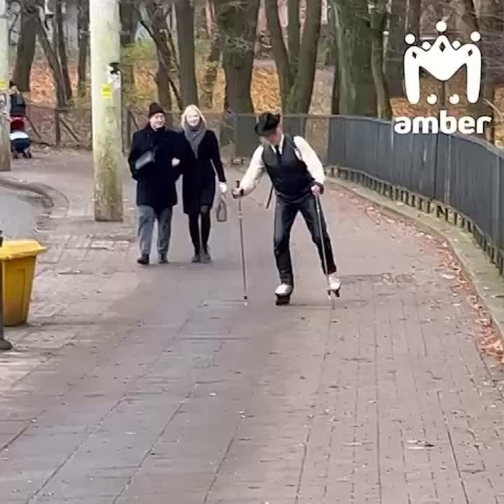 Самый спортивных джентльмен на нашем диком Западе заехал в предложку Amber Mash