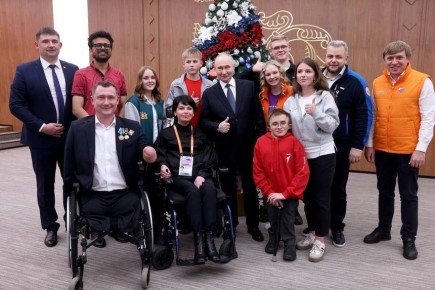 Калининградка Светлана Нигматуллина неожиданно для себя оказалась на встрече с Президентом Владимиром Путиным