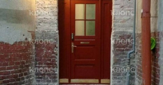 Живущая в Италии калининградка отдала 2 млн рублей на ремонт подъезда в Косогорном переулке