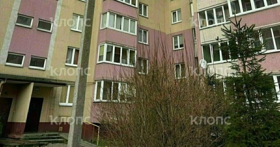 В Калининграде инвалид вынужден после гемодиализа идти пешком на 10-й этаж из-за сломавшегося лифта