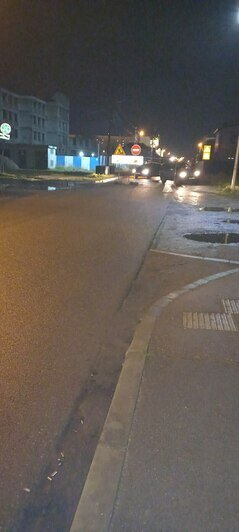 На переходе в Калининграде, где погибла молодая мать, светофор затеял опасные игры (фото) На переходе в Калининграде, где погибла молодая мать, светофор затеял опасные игры (фото)